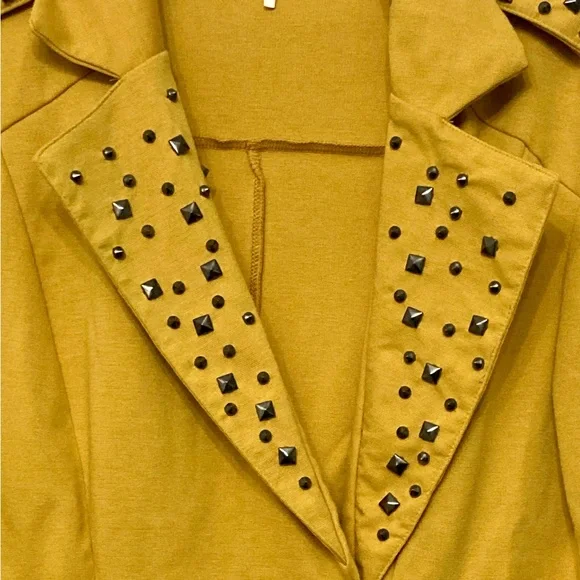 Mustard Yellow Jacket With Silver Studs Sz L - Picture 5 of 12
